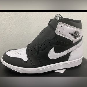(Unreleased) AIR JORDAN 1 RETRO HIGH OG DZ5485 010 Black/White - Size 10.5